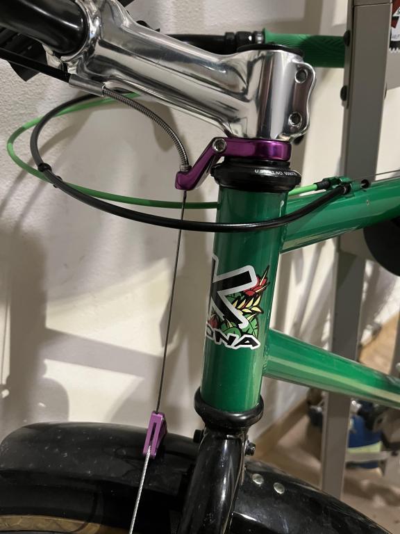 Kona brake cable hanger